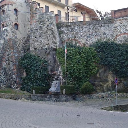 B&B Sotto Le Mura Pavone Canavese Exterior foto