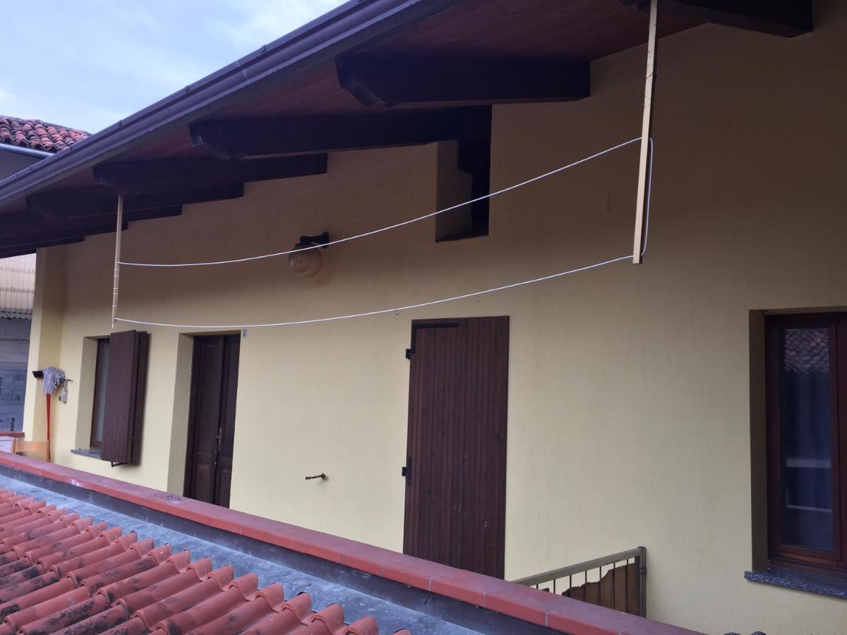 B&B Sotto Le Mura Pavone Canavese Exterior foto